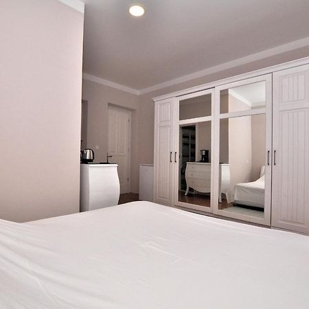 Bedroom With Bathroom Shower Спліт Екстер'єр фото